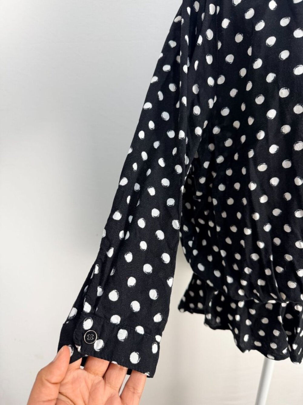 Croft & Barrow Womens XL Polka Dot Blouse Black White Peplum Tunic Top - Picture 7 of 14
